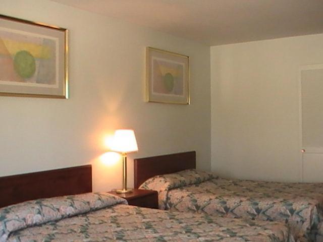 Hometown Inn Galion Exterior photo