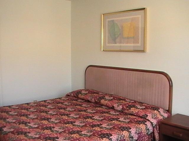 Hometown Inn Galion Room photo
